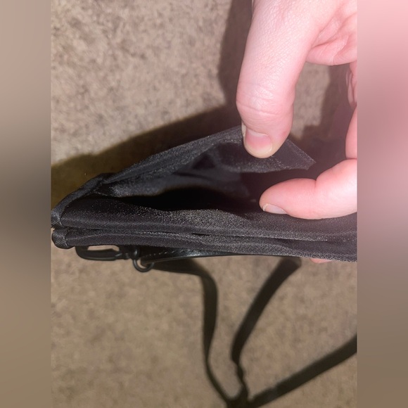 BEIS ID Crossbody Black Wristlet - Picture 7 of 7